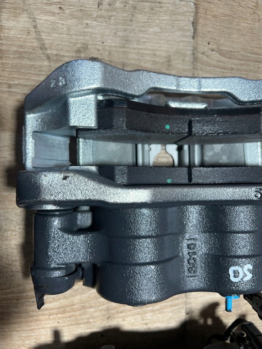 ÉTRIER DE FREIN FREIN ARRIÈRE 777643 IVECO DAILY VI 40C18, 50C18 5802728739 5802728738