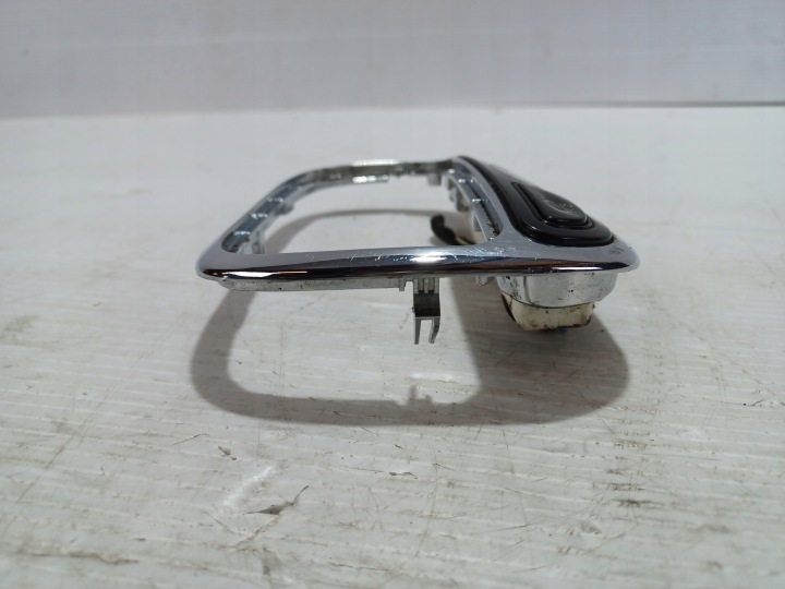 DISPOSITIF DE SIGNALISATION CHANGEMENTS VITESSE CHÂSSIS MERCEDES-BENZ C W203 2007 A2092670088