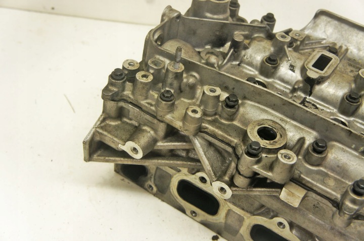 SI535 RENAULT ESPACE V 1.6D CULASSE MOTEUR ARBRES R9M452