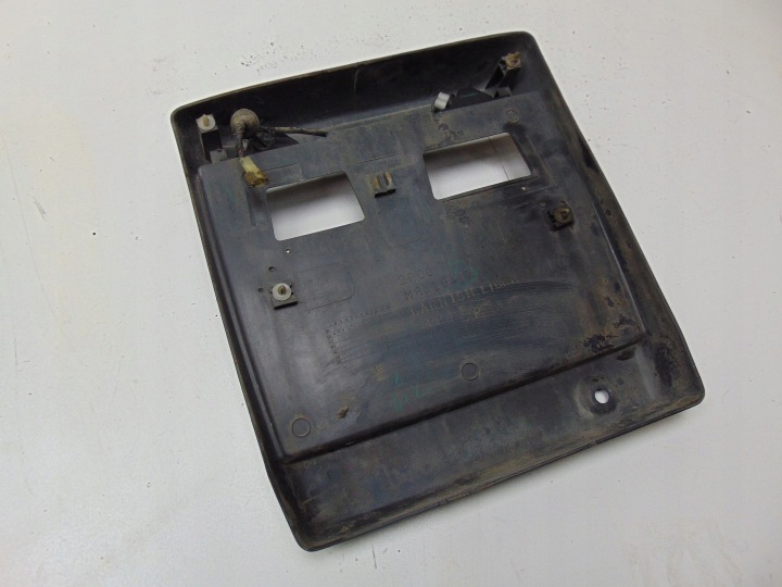 CACHE COUVERCLES DE COFFRE COUVERCLES DE COFFRE FIXATION ENREGISTREMENT MITSUBISHI PAJERO III MR416417