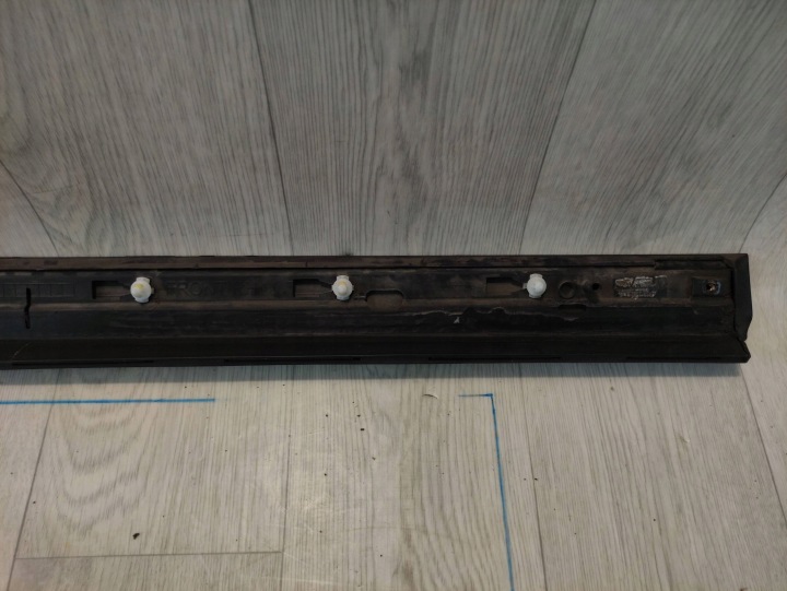 VOLKSWAWGEN SHARAN 7N0 MOULURE PORTES DROIT AVANT 7N0854940H
