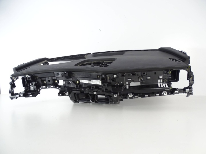 TABLEAU DE BORD CONSOLE AUDI Q4 E-TRON HEAD UP HUD
