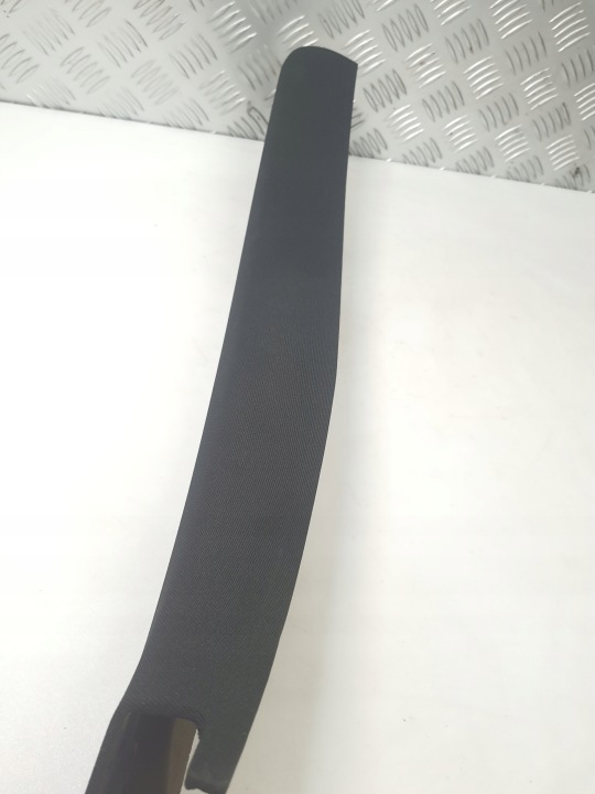 PROTECTION BRODERIE MONTANTS DROIT AVANT MERCEDES W207 2076902825