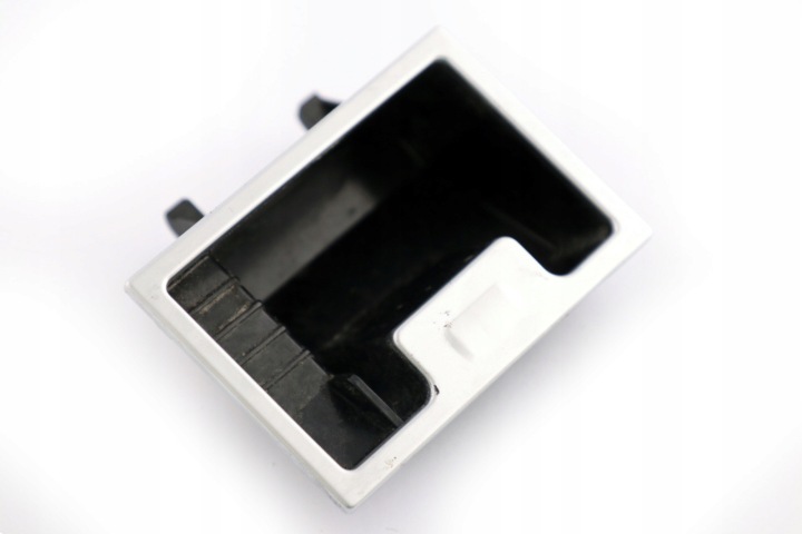BMW E60 E61 INSERT CENDRIER AVANT 7034098