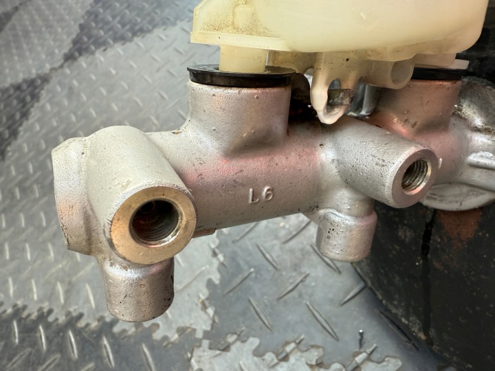 SUBARU IMPREZA I GC8 GF8 SERVO POMPE DE FREIN NABCO