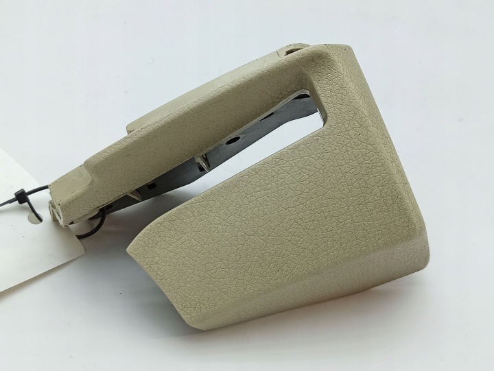 PLASTIQUE SIÈGES AVANT CÔTÉ DROITE MERCEDES-BENZ E W211 A2119180430