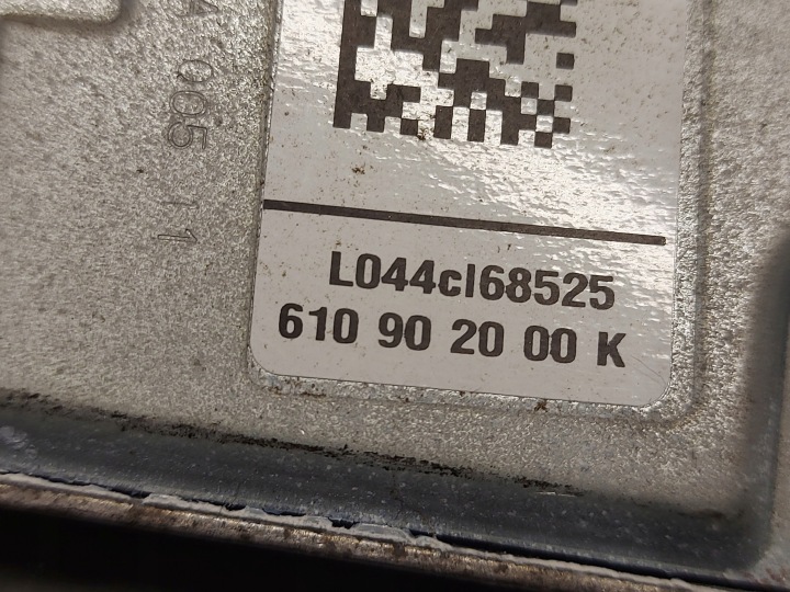 MERCEDES W212 11R CEINTURE DE SÉCURITÉ GAUCHE 617112100