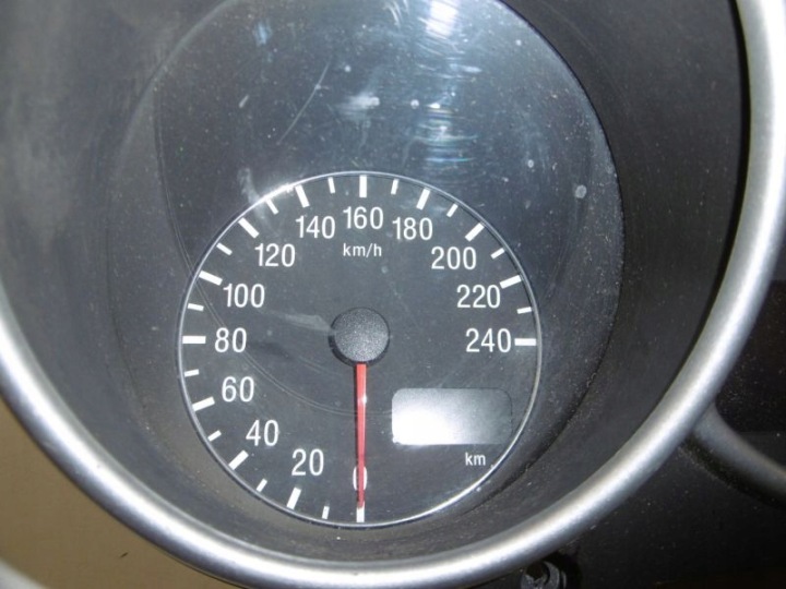 COMPTEUR ALFA ROMEO OE 735292040