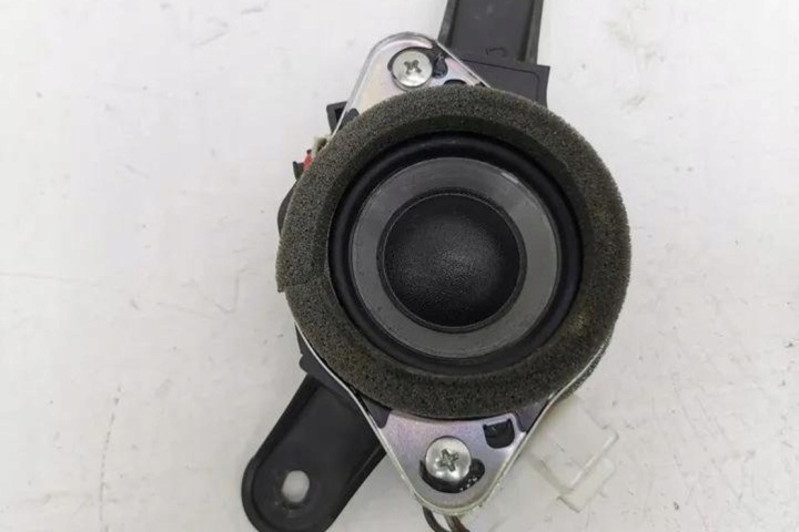 SYSTÈME NAGLOSNIENIA LEXUS IS C (GSE2_) 8616053300 2.2L GASOLINE 234KW 2008