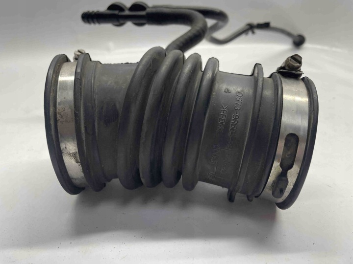 TUYAU AIR FORD MONDEO V BERLINE DS739R504BB 2.5L GASOLINE 130KW 2014