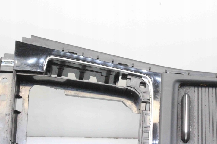 ENSEMBLE MOULURES WEWNETRZNYCH VW GOLF VII (5G1, BQ1, BE1, BE2) 5G2863042 2.0L