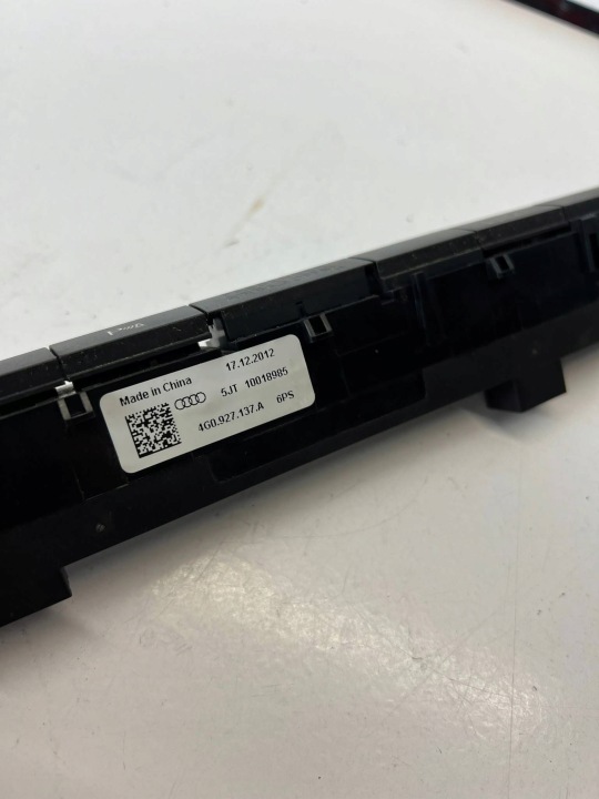 4G0 927 137 A STACJA MULTIMEDIALNA AUDI A7 S7 4G