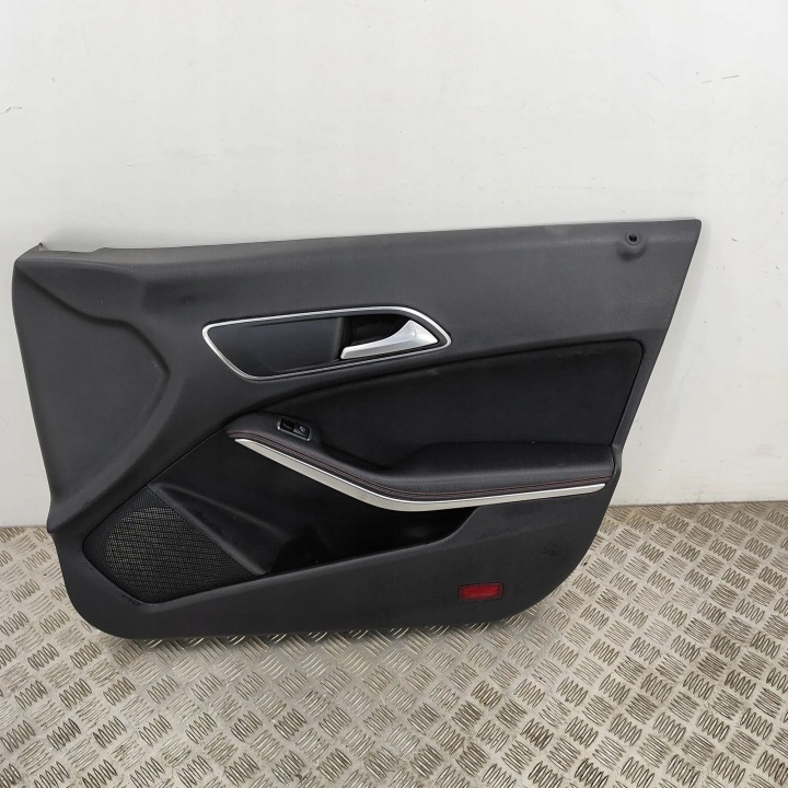 ENSEMBLE SIÈGES MERCEDES-BENZ CLA COUPÉ (C117) A1766800800 25202338 1.6L