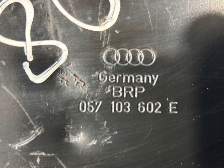 2004 AUDI A8 S8 D3 4E CARTER HUILEUX 057103603M