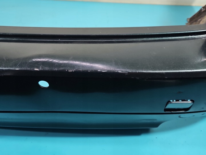 PARE-CHOCS ARRIÈRE MERCEDES W212 09-12 UNIVERSEL VERT 300U