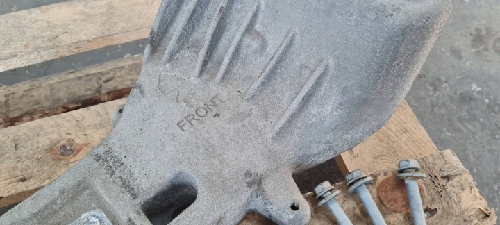 JEEP GRAND CHEROKEE WL 2022 SUPPORT POIGNÉE COUSSIN BOÎTES 3.6 P68428575AA