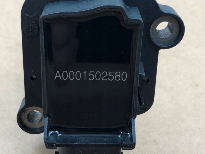 BOBINE ALLUMAGE A0001502580 VERS 1.8 180 200 230 250 CGI W203 W211 W209 A209