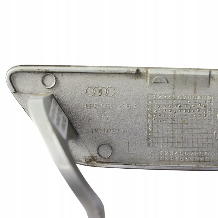AUDI A3 8P PROTECTION LAVE-GLACE PHARES AVANT GAUCHE ARGENTÉE 8P0955275A