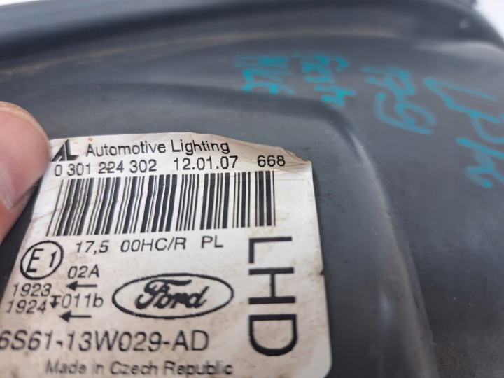 FORD FIEST MK6 RZOD AVANT DROITE EUROPE 6S61-13W029-AD