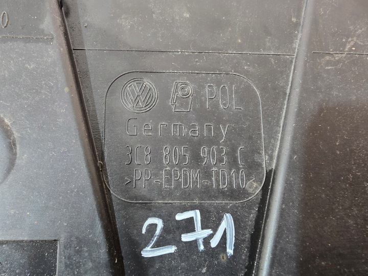 VW PASSAT 3C8 CC LIFT R-LINE PLAQUE PARE-CHOCS AVANT AVANT 3C8805903 C