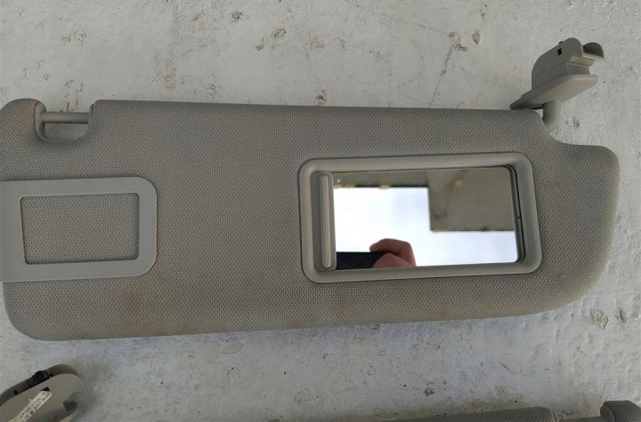 VISIÈRE PROTECTION PARE-SOLEIL AUDI A6 4F0857551