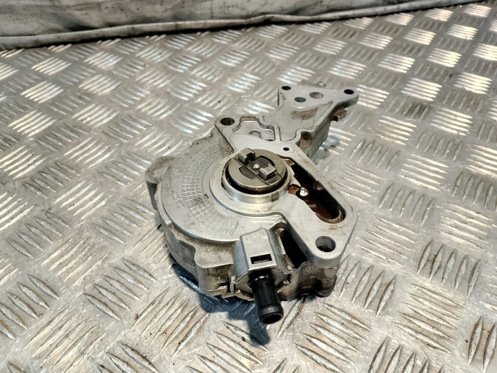 POMPE VIDE VIDE SKODA FABIA II 2 1.4 TDI 038145209H