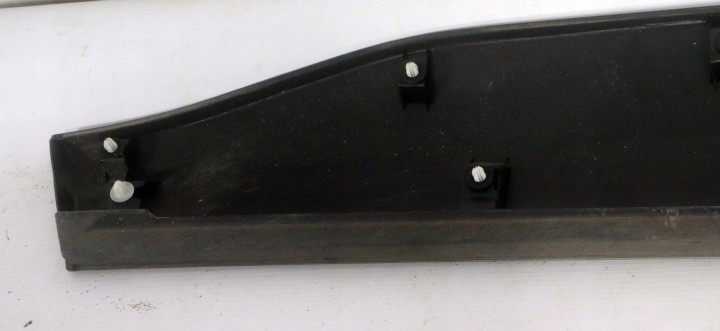 TOYOTA RAV4 V DROITE MOULURE PORTES 75073-42040 J-3164