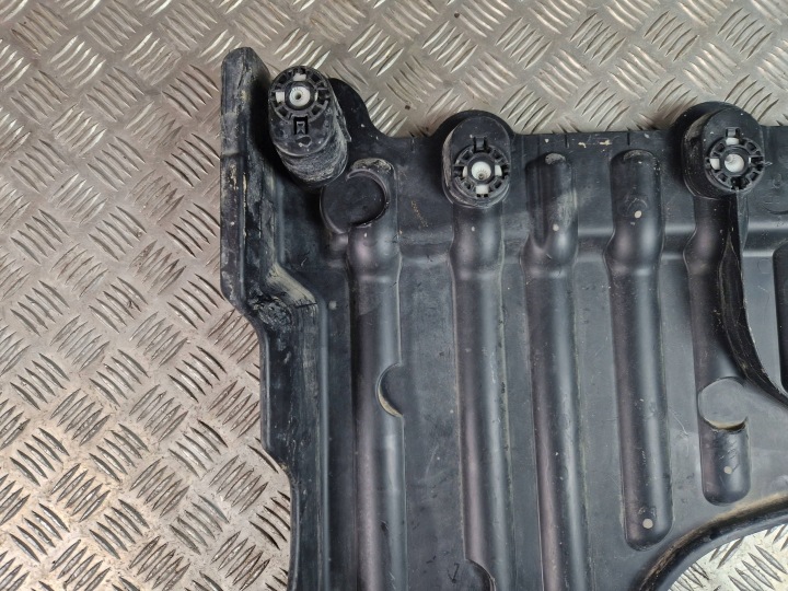 PROTECTION CHÂSSIS ARRIÈRE ARRIÈRE CÔTÉ GAUCHE PEUGEOT 2008 II 9826459280