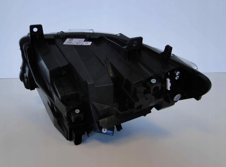 MERCEDES SPRINTER W910 910 PHARE DROITE LED HP