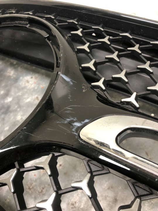 GRILLE CALANDRE AMG LINE MERCEDES GLC C254 A2548881800 A2548856601