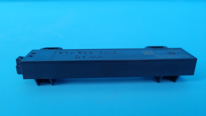 CUPRA LEON 23R AMPLIFICATEUR D'ANTENNE MODULE 5FA224075 5WA962132