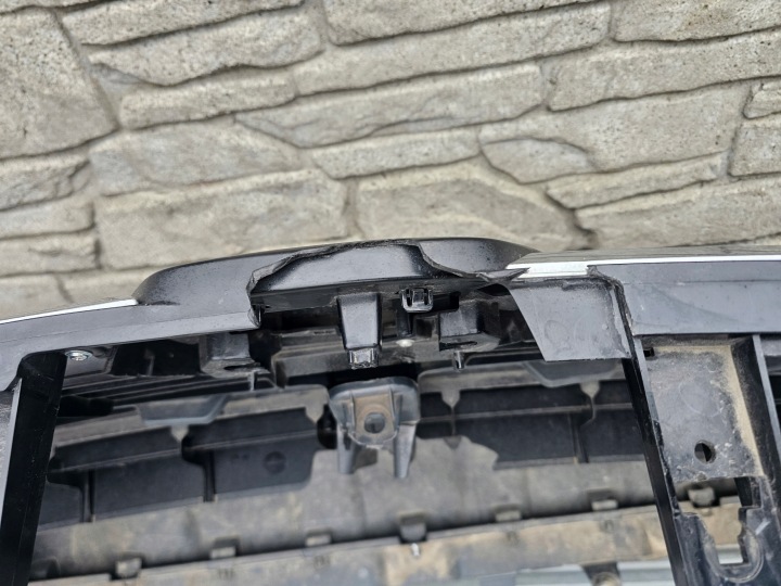 TOYOTA OE 52119-YP140 PARE-CHOCS AVANT