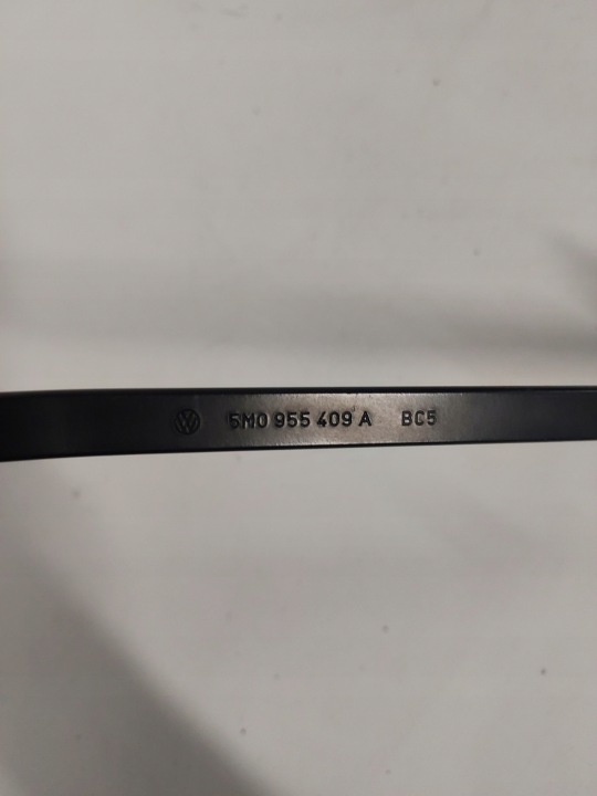 VOLKSWAGEN OE 5M0955409A BRAS ESSUIE-GLACES