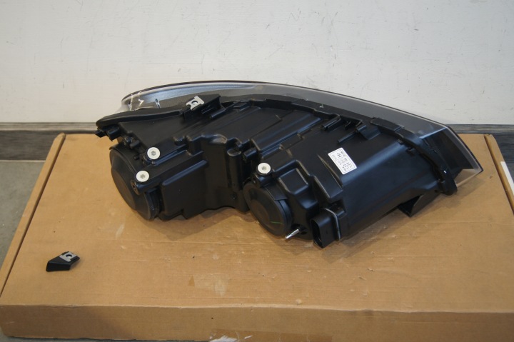 PHARE VW POLO 6R GAUCHE H7+H7 EUROPE NOIRE CHÂSSIS 2009-