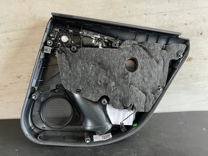 COLLECTEUR PORTES GAUCHE ARRIÈRE AUDI A6 C7 4G0867221A