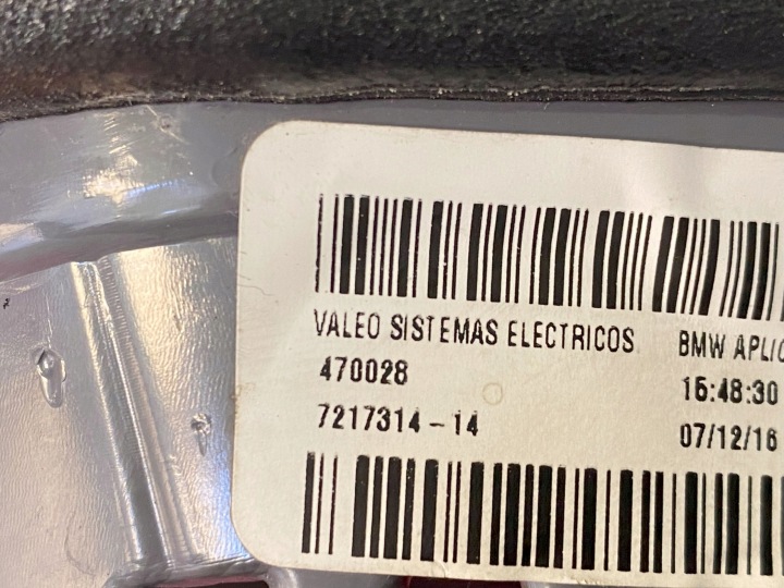 BMW X3 F25 PHARE DROITE ARRIÈRE DANS COUVERCLE DE COFFRE ORIGINALE LED FONCTIONNELLES 8493054 OEM