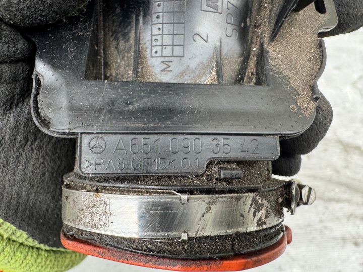 TUYAU CONDUIT D'AIR AIR MERCEDES W205 2.2 CDI A6510903542