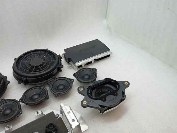PORSCHE 911 992 BOSE SPEAKER SET 9J1035223L SPEAKER SET
