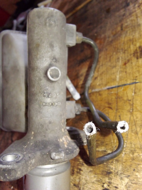 POMPE DE FREIN AVEC RÉSERVOIR OPEL VECTRA B 32661923 5 9304125000