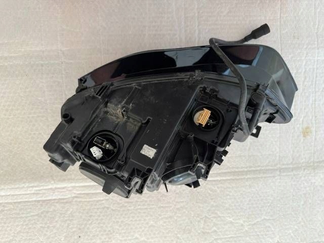 PROJECTEUR AVANT CÔTÉ DROITE AUDI A4 S4 B8 8K 030127528205
