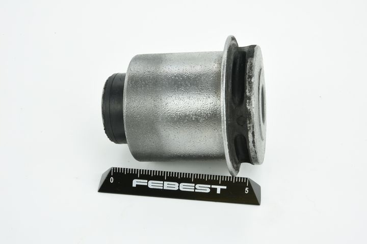 MANCHON AVANT BRAS DE SUSPENSION INFÉRIEUR AVANT FEBEST MZAB-154