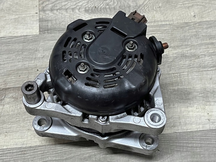 FORD KUGA MK1 2.0 TDCI ALTERNADOR 