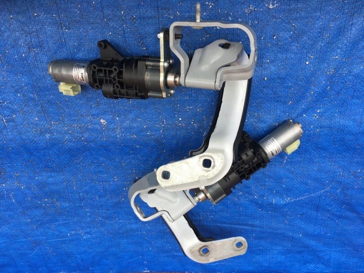 AUDI Q7 4M CHARNIÈRE CHARNIÈRES COUVERCLES DE COFFRE ARRIÈRE DROIT GAUCHE 4M0827300C 4M08272999C