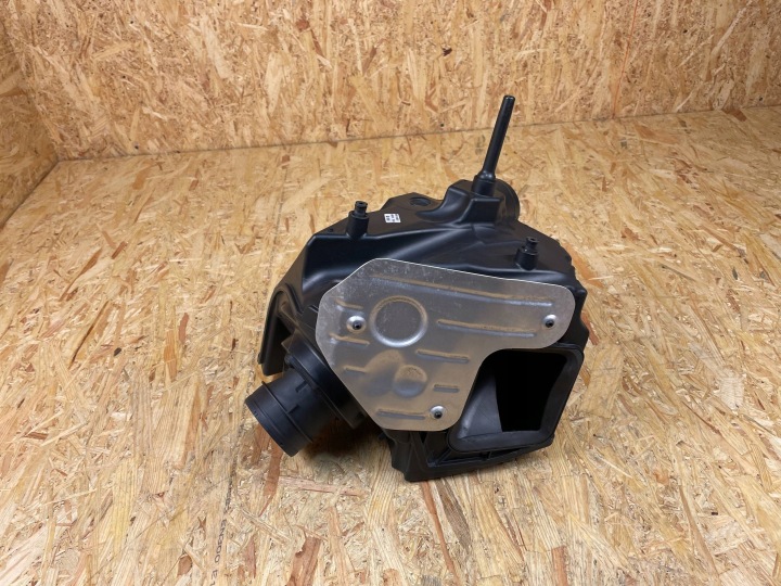 CHÂSSIS FILTRE AIR AUDI A4 B9 A5 8W 2.0 TDI 8W0133835P 2015-