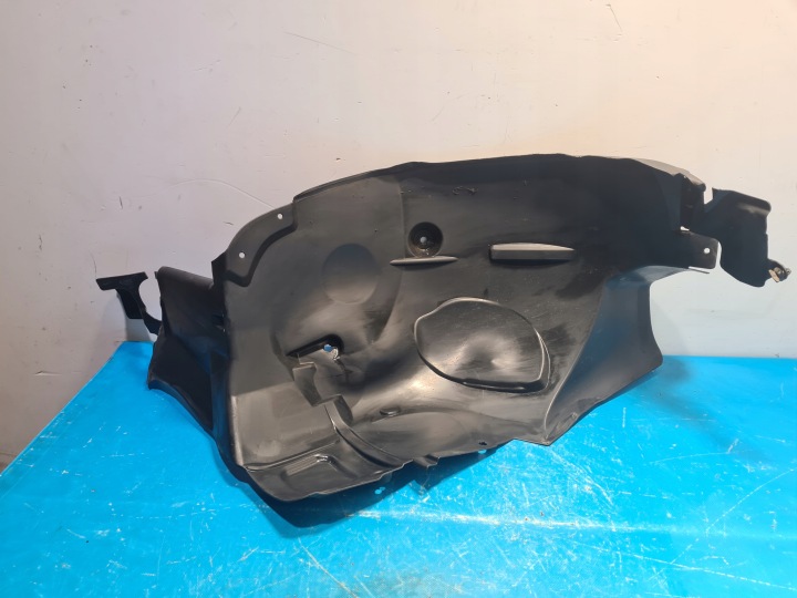 PASSAGE DE ROUE AVANT DROITE MERCEDES W169 A CLASSE
