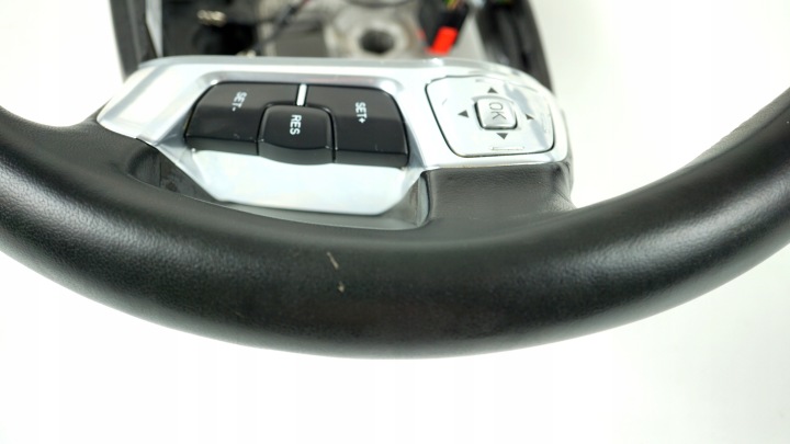 VOLANT CUIR FORD MONDEO 4 IV MK4 GALAXY S-MAX AM213600NA-3ZHE