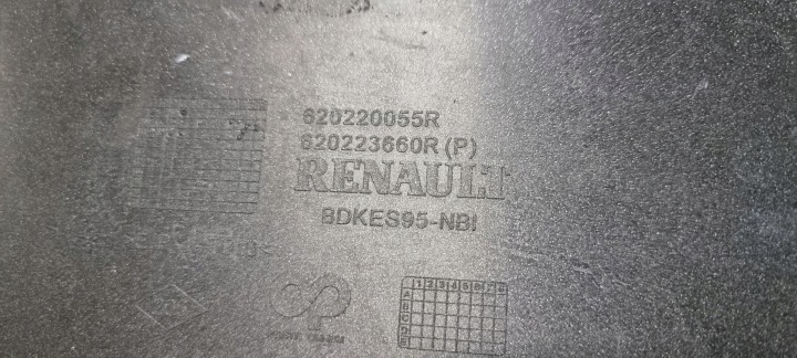 PARE-CHOCS AVANT AVANT RENAULT MEGANE III LIFT 13-15