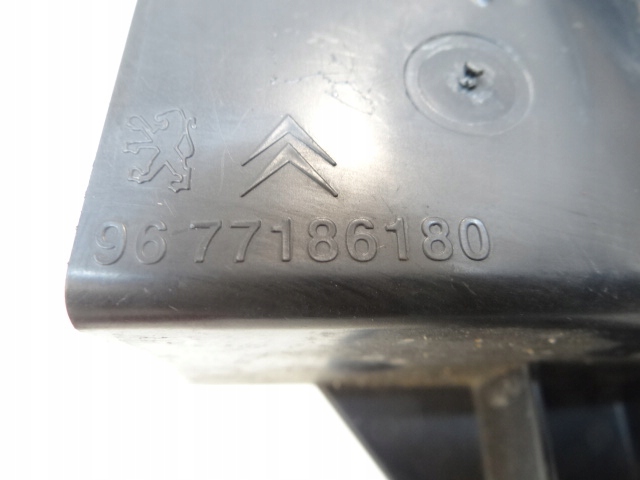 CITROEN C3 III 1.2 VTI CAPTEUR AIR CONDUIT D'AIR 9677186180