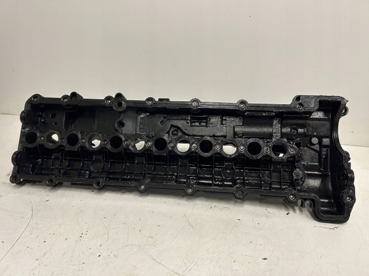 COUVERCLE DE SOUPAPES BMW X5 E70 3.0D 306D5 F01C340011