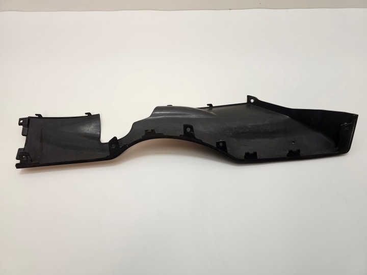 SUZUKI BURGMAN AN 125 PATINS LATÉRALE DÉFLECTEUR D'AIR INFÉRIEURE MOULURE PROTECTION PLASTIQUE
